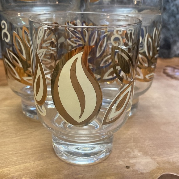 MCM gold butterfly glasses. Set of 5 - Picture 14 of 16